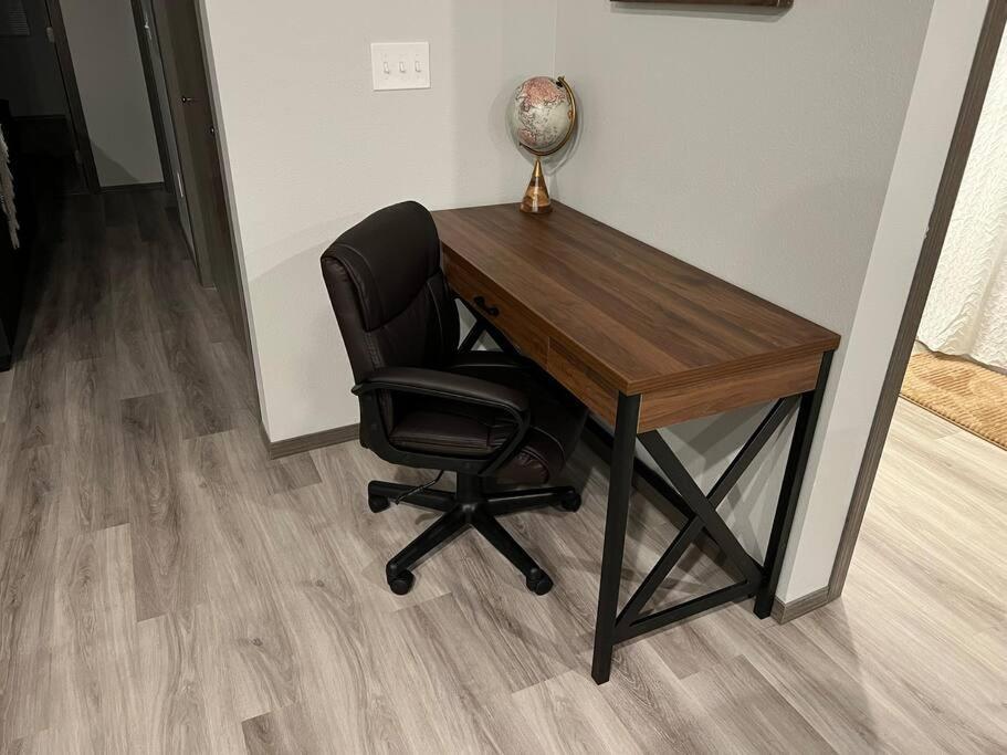 Spacious New 2 Bed 2 Bath Apt By Downtown スポーケン エクステリア 写真